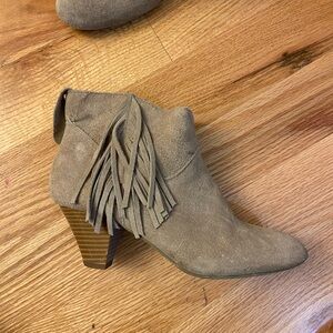 American eagle booties